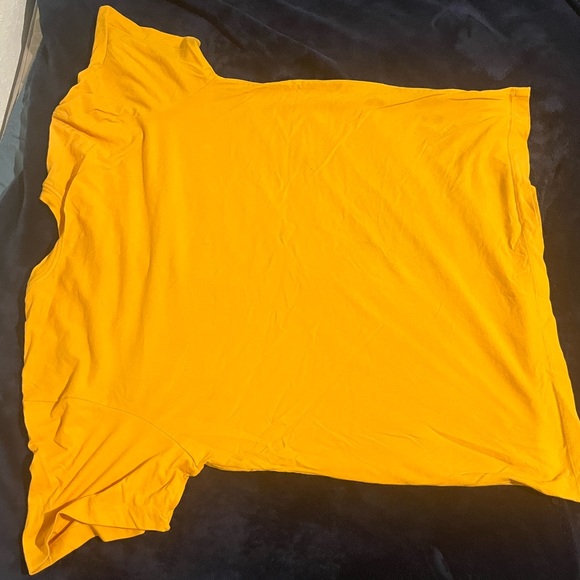 Nike T shirt - Picture 2 of 3